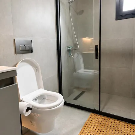 Luxury 公寓式酒店 3*